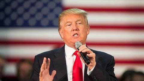 Proposed US legislation could cut green-cards by half