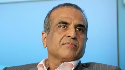 Airtel's Q4 profits slump under pressure from Jio