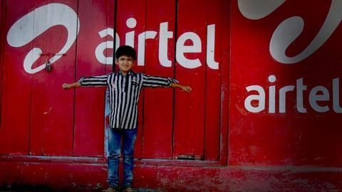 Airtel looking to beat competition with Amazon deal