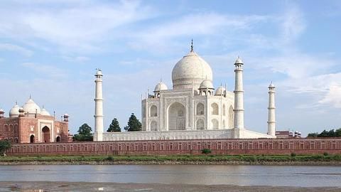IS threatens attacks on India