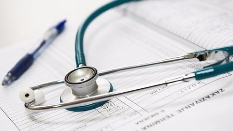 Mumbai's 'one-rupee clinics' a big hit