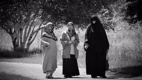 Husbands alone can't break contractual Muslim marriages: HC