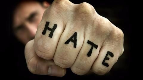 Black gunman kills three white men in California