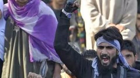Known Hizbul Mujahideen terrorist surrenders