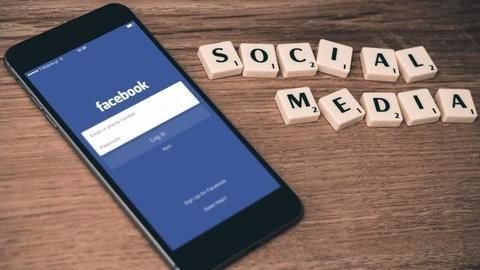 Facebook is thriving by helping businesses thrive