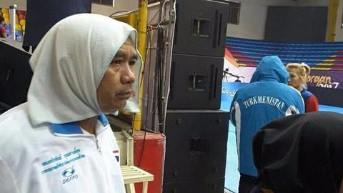 Man in hijab who wants to watch Kabbadi