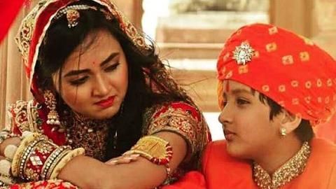 23-year-old woman marries 13-year-old boy, here's why