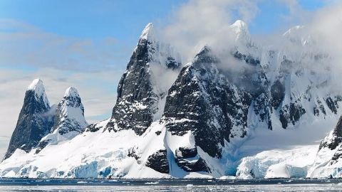 Historic polar expedition ends in tragedy