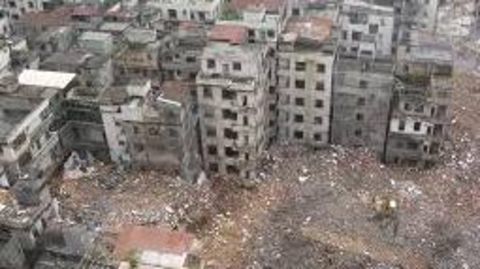 Earthquake rattles Italy, leaves 247 dead