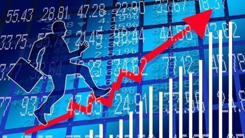 India's service sector touching new highs