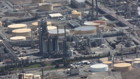 OPEC agrees to oil production cuts