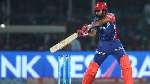 IPL10- GL vs DD Updates!