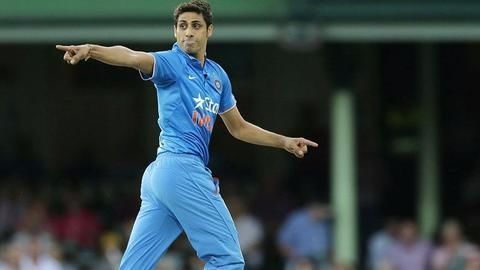 Future plans of pace bowler Ashish Nehra