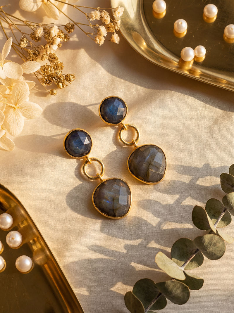Jewelry, set piece