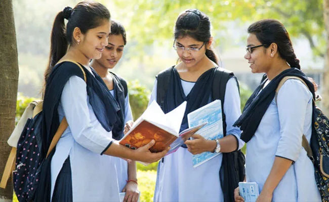 New UGC Rules Allow State Colleges to Seek "Deemed University" Status