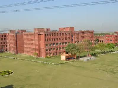 Lloyd Institute of Engineering & Technology
