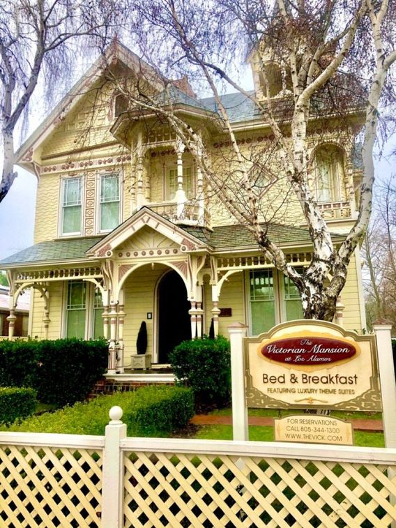 The Victorian Mansion – Los Alamos