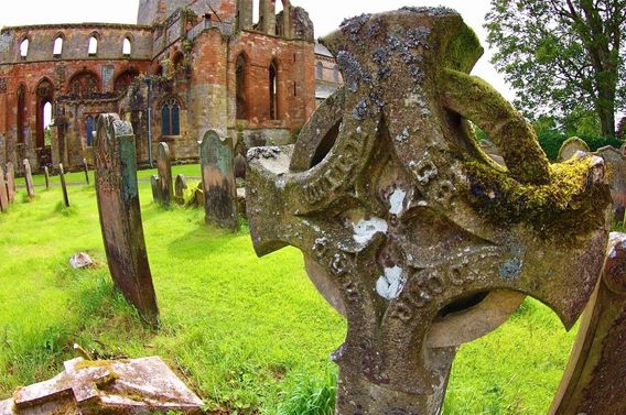 Cemetery at Lanercost zPriory.