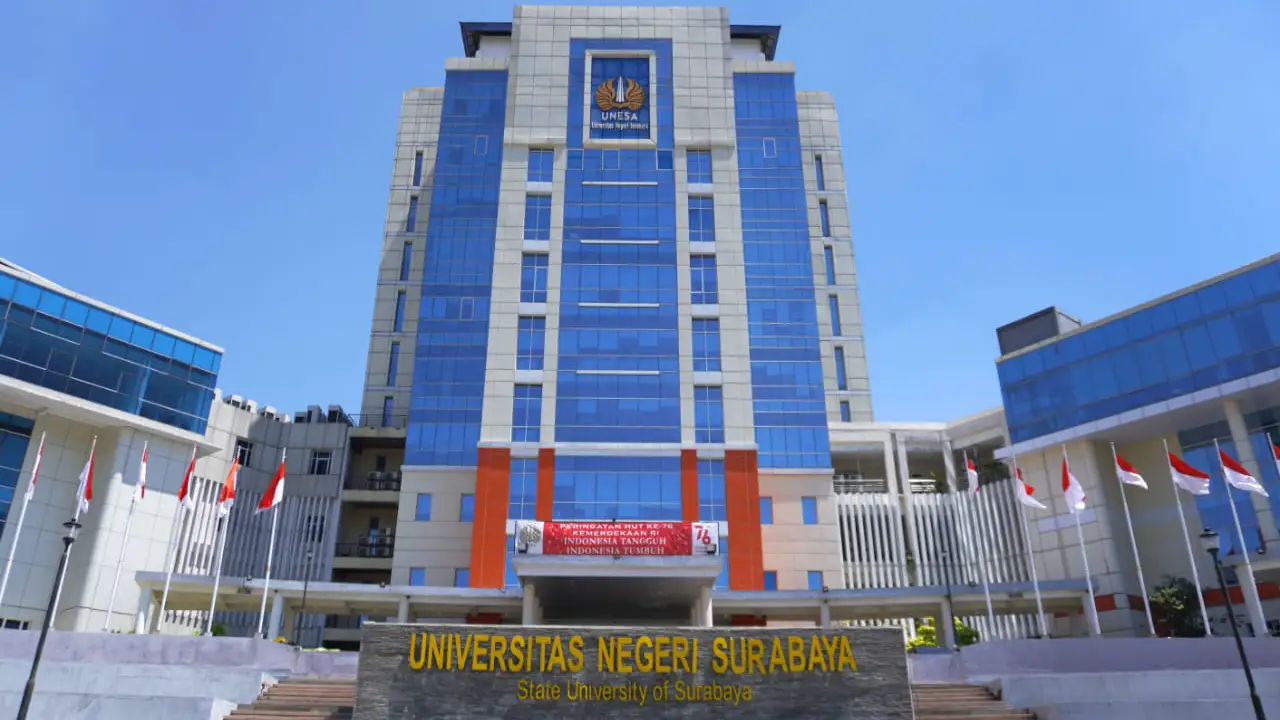 Universitas Negeri Surabaya (UNESA)