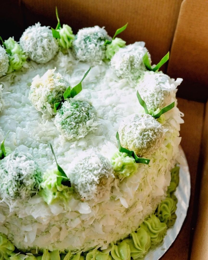 10 Klepon Cake Jakarta Buat Pecinta Rasa Kelapa Nibble