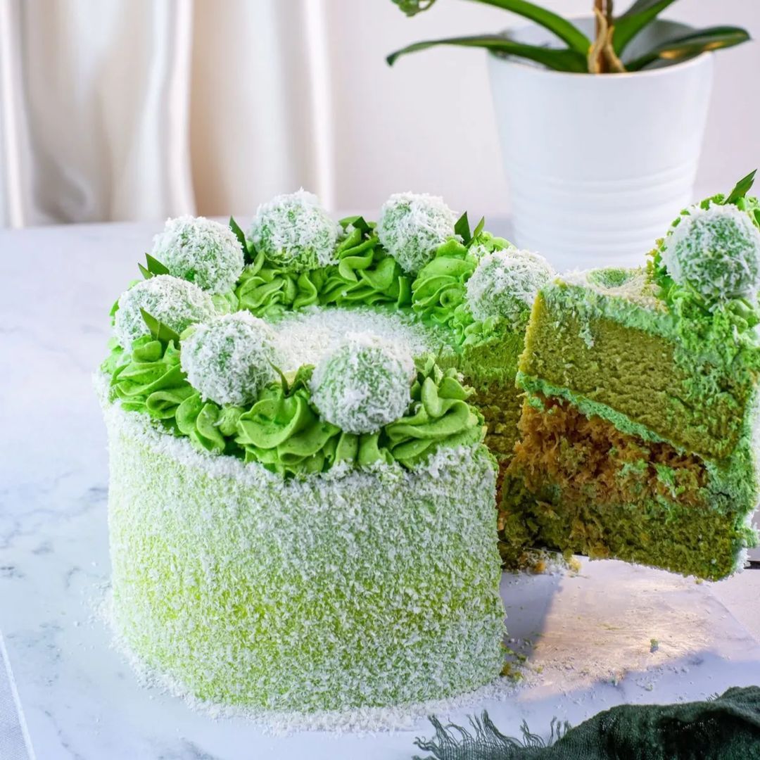10 Klepon Cake Jakarta Buat Pecinta Rasa Kelapa Nibble