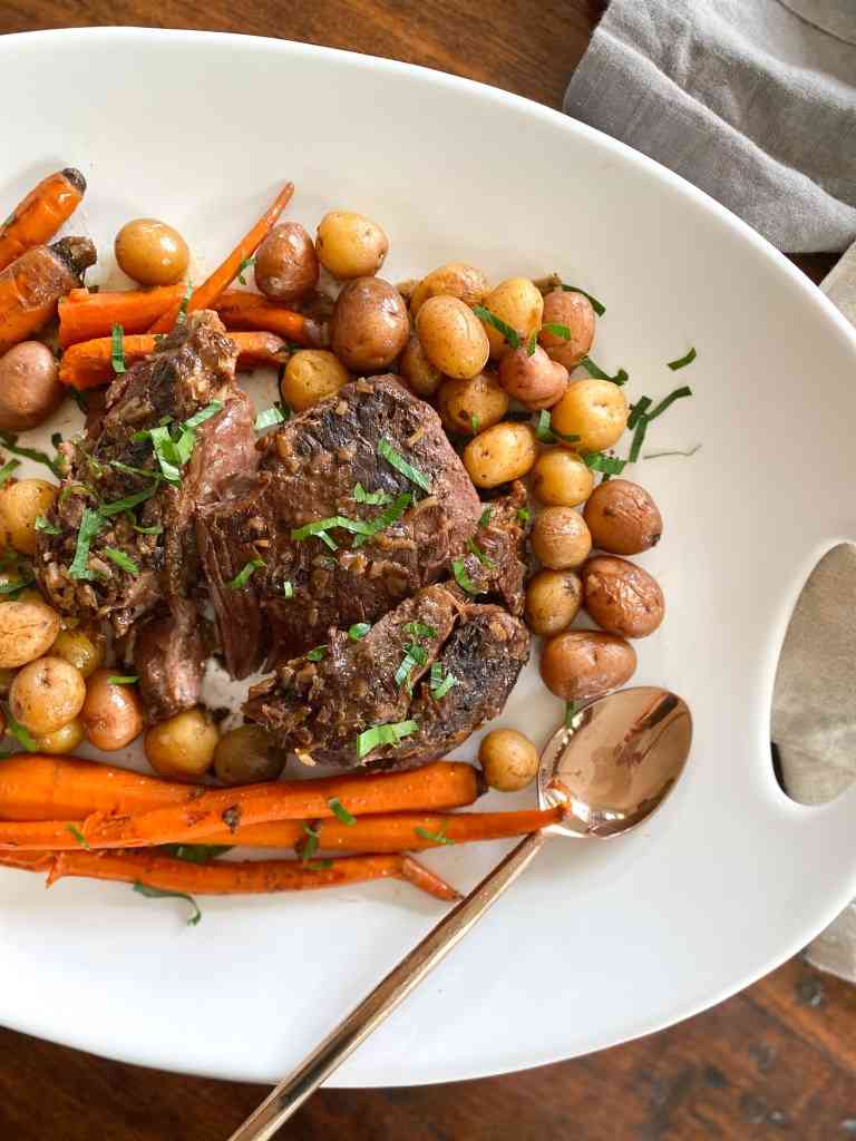 Cracked Black Pepper Crusted Pot Roast (Steak au Poive - crockpot) -  Nicole's Tasting Spoon