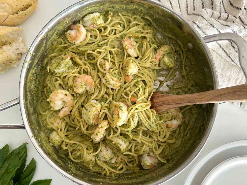 Garlicky Pesto & Shrimp Pasta