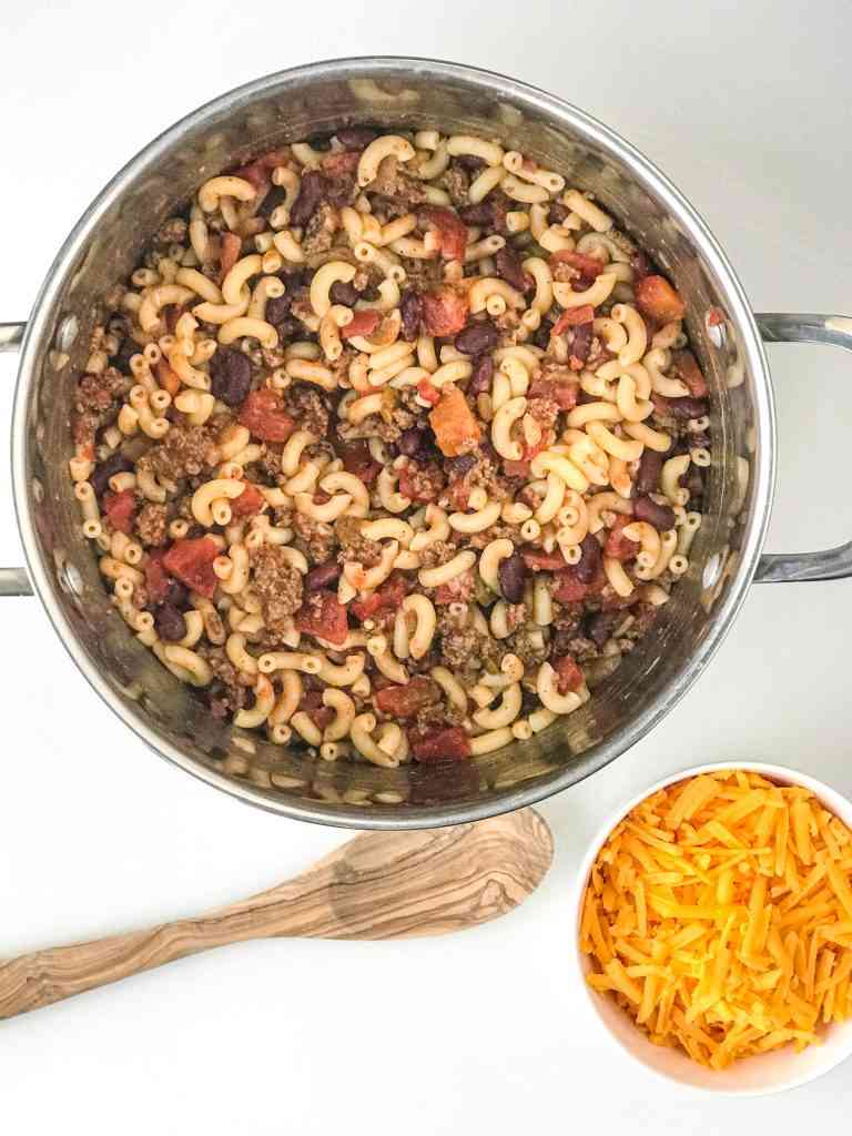 Easy Cheesy Chili Mac Casserole