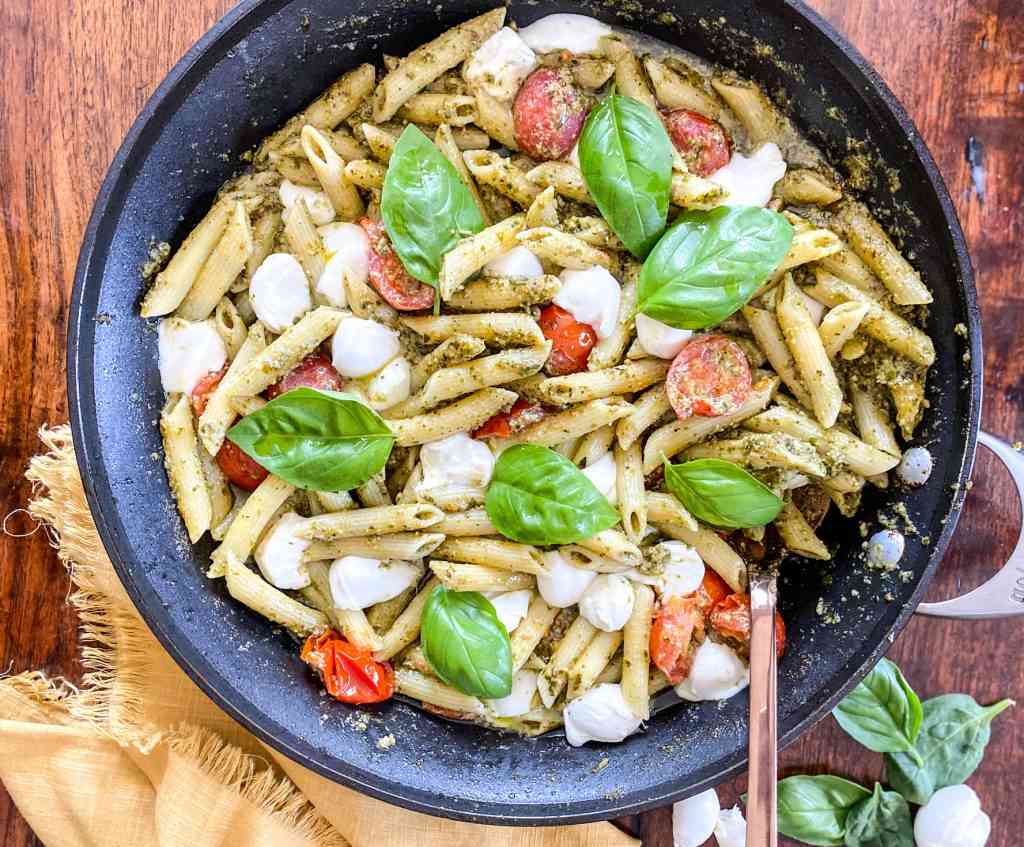 Stove-Top Brown Butter Spinach Pesto Pasta