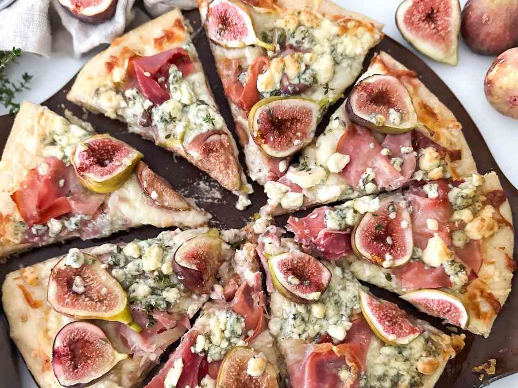 Fig and Gorgonzola Crispy Prosciutto Pizza