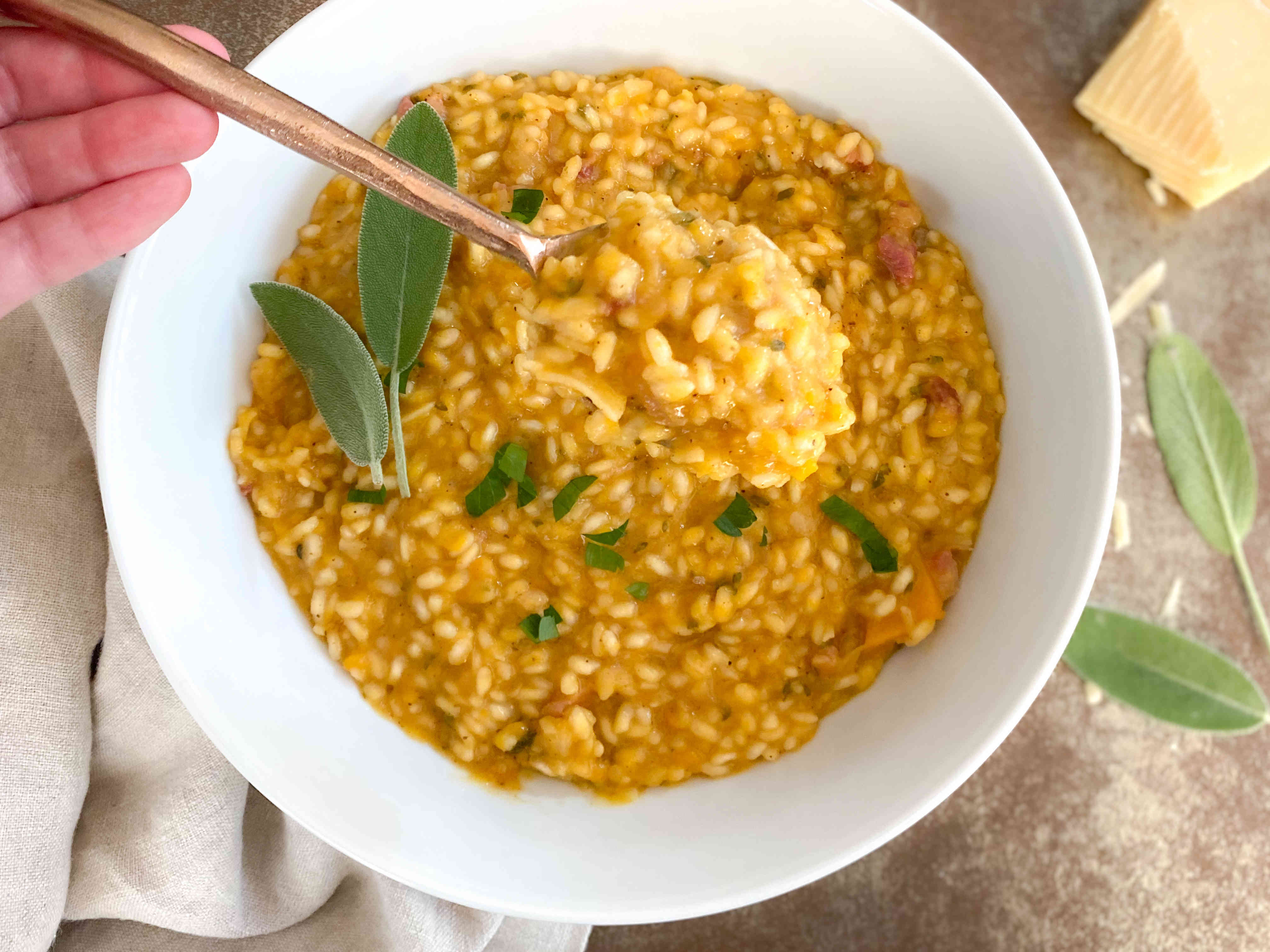 2 tablespoons minced onion  Butternut squash risotto, Squash risotto, Minced  onion