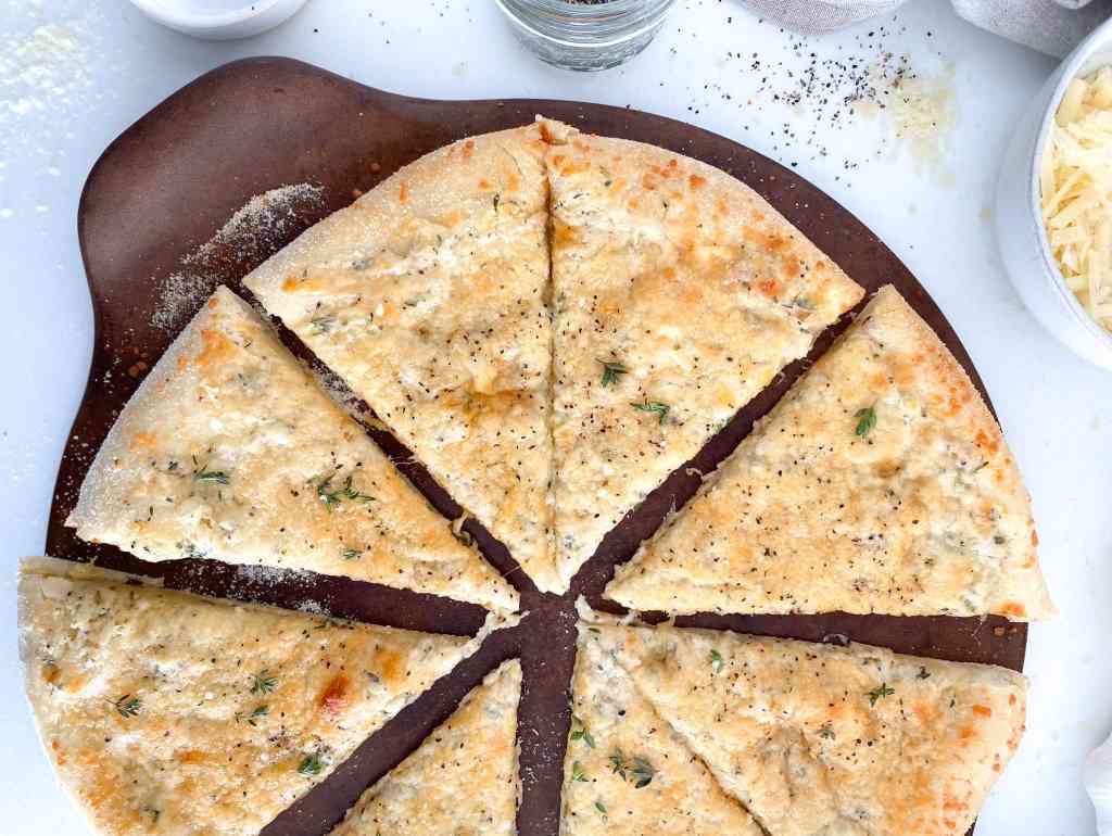 Cacio e Pepe Pizza