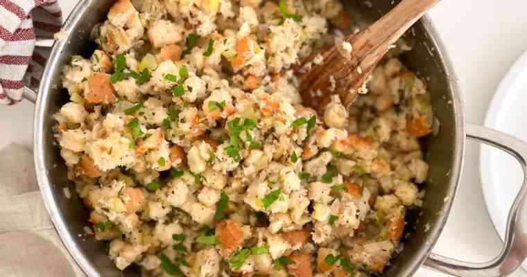 Homemade Classic Stove-Top Stuffing (Copycat Recipe)