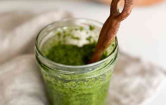 Simple Chimichurri Sauce