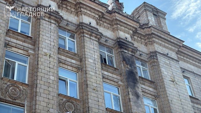 Безпілотник атакував будівлю уряду Бєлгородської області / t.me/vvgladkov