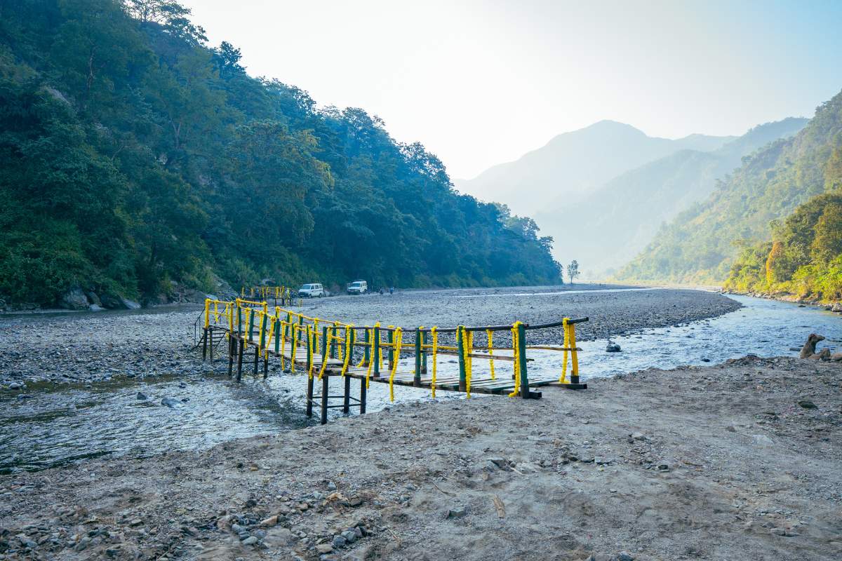 Students of Nirvana Yoga School