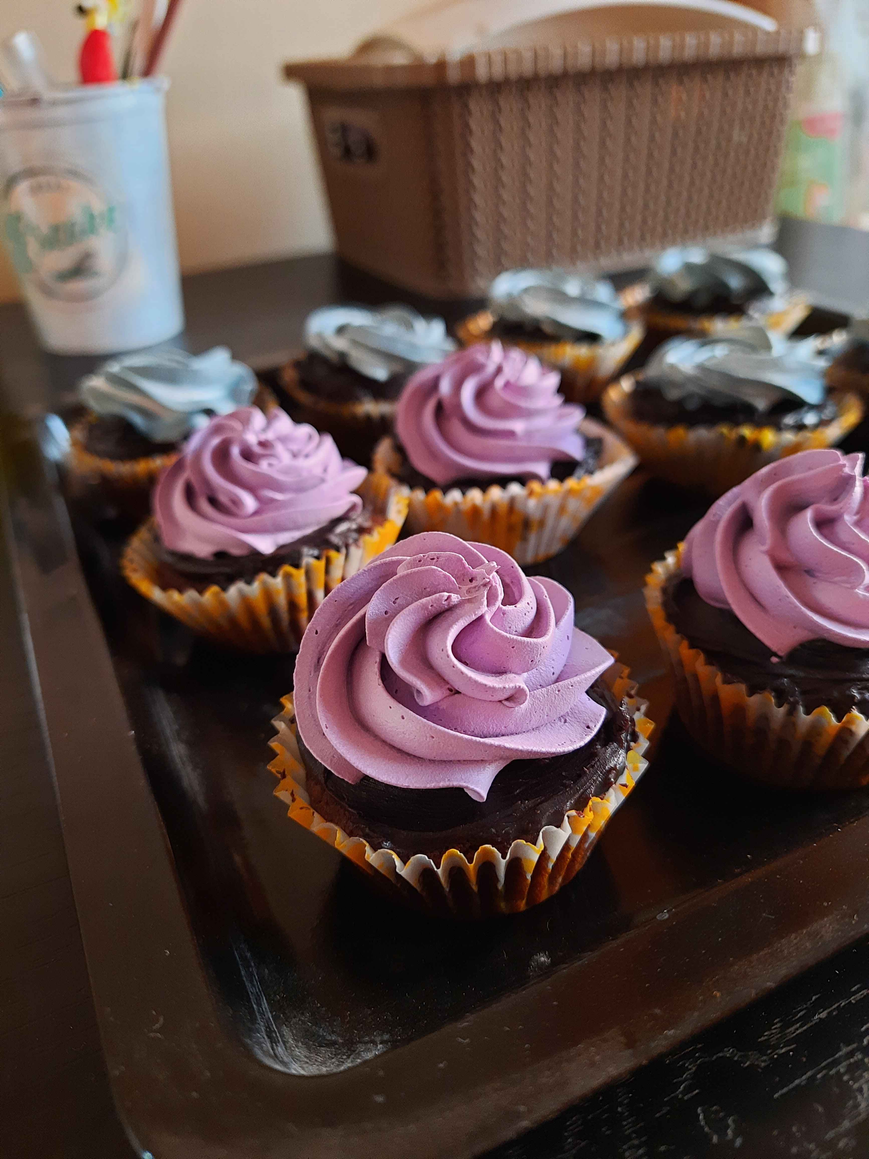 Great Escake cupcake 12 - Premium quality eggless dessert