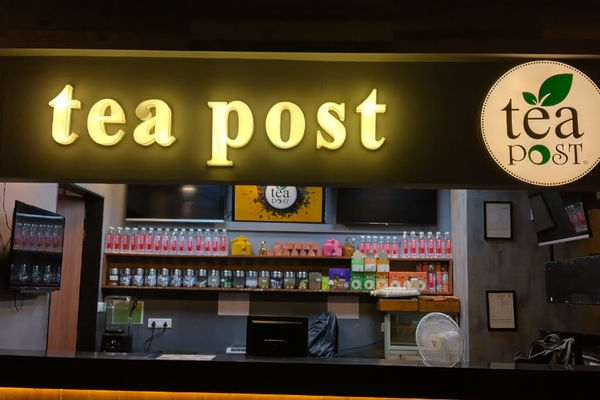Cafe in Tea Post