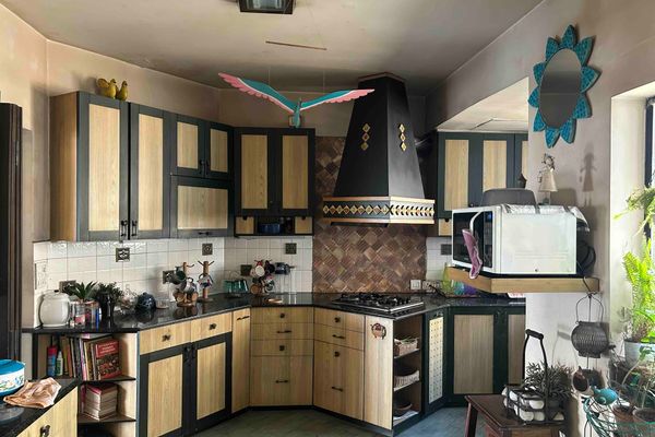 Kitchen Cabinet in Deven Shah