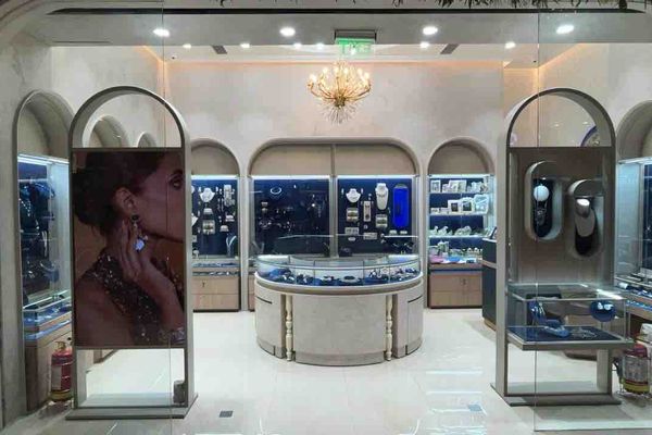 Showroom in showroom Interiors