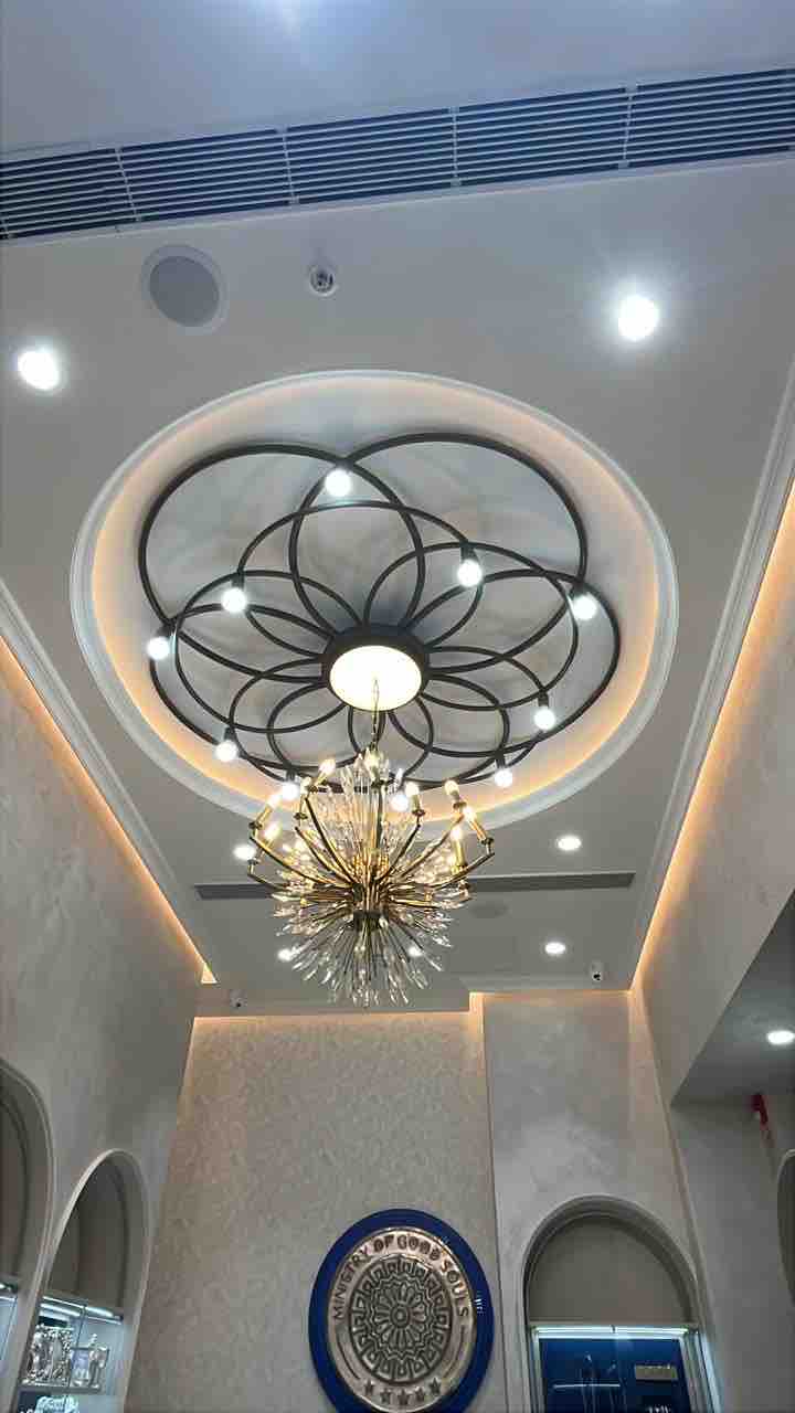 False Ceiling in showroom Interiors