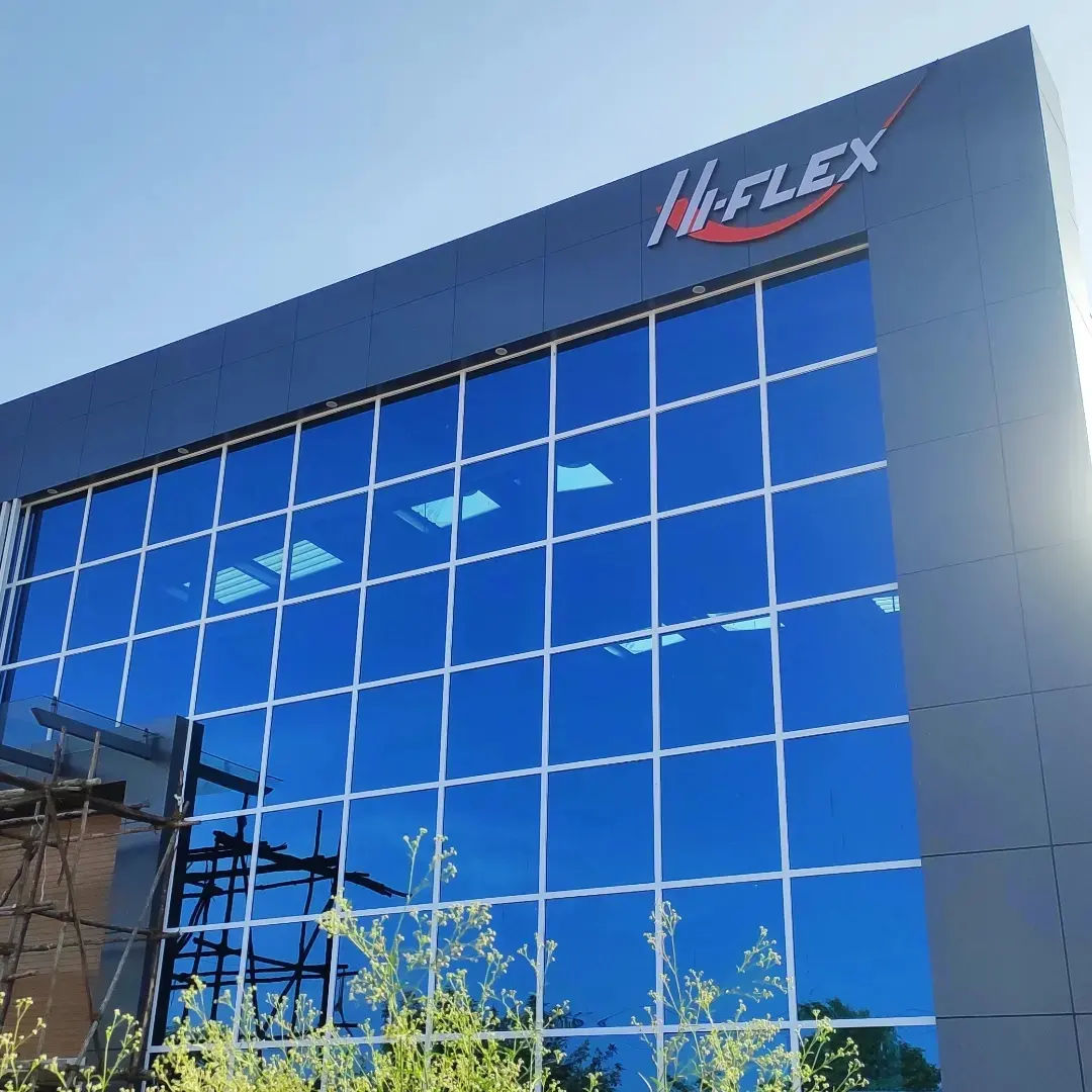 Facade in Hi flex