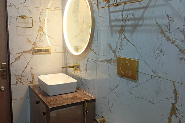 Bathroom in SN Bansal