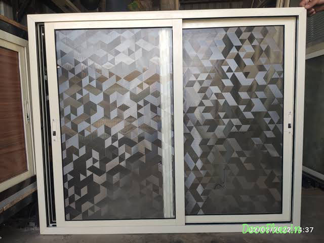 Window in aluminium windows