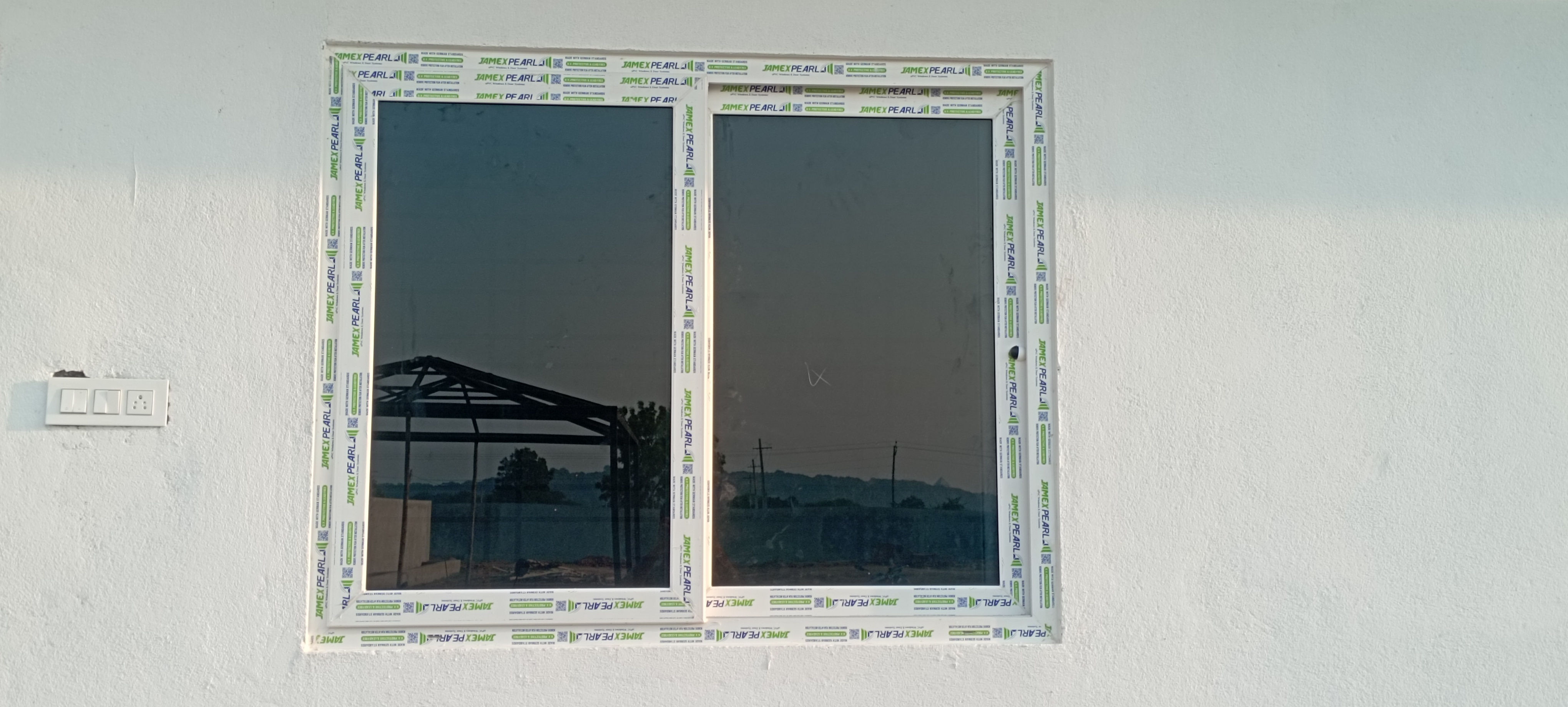 Window in armoor