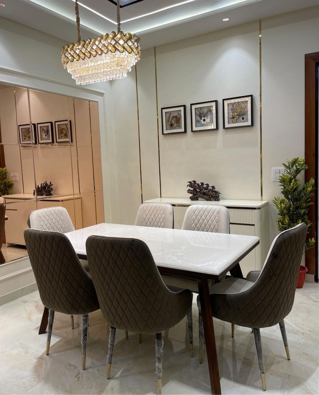 Dining Room in SriGowri