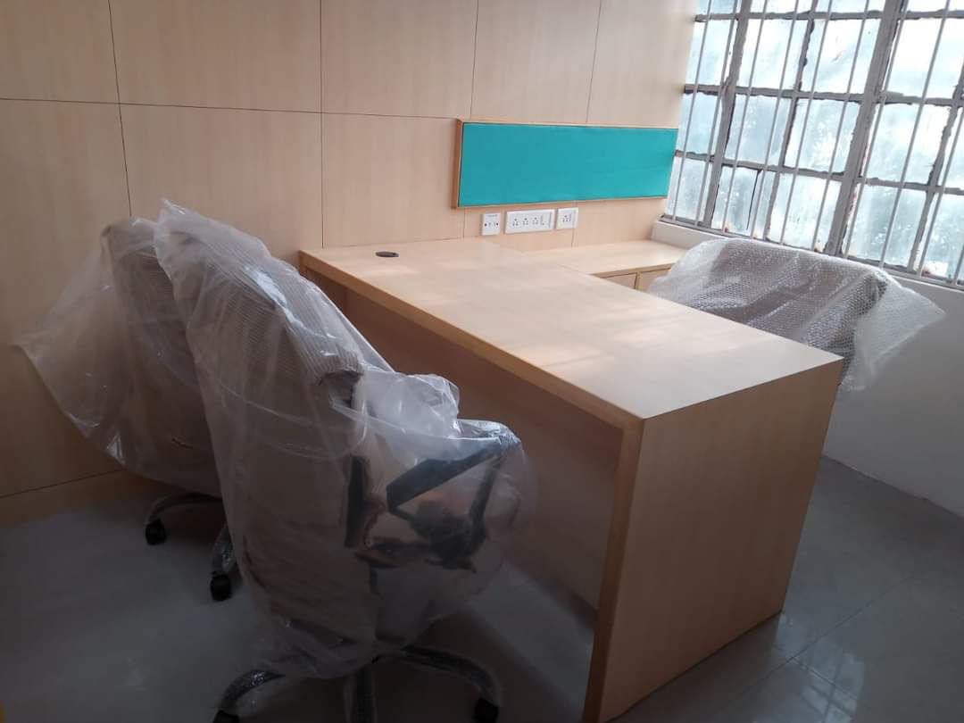 Office in Shri Ram ke Naam Se office