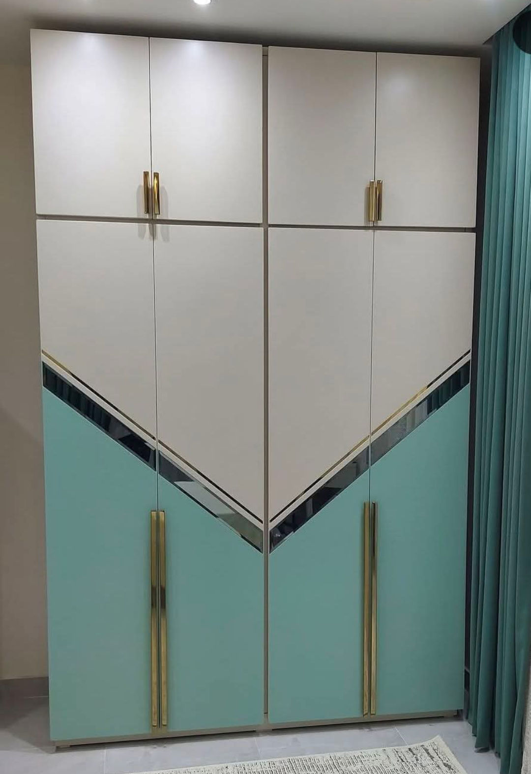 Wardrobe in greater Kailash New Delhi