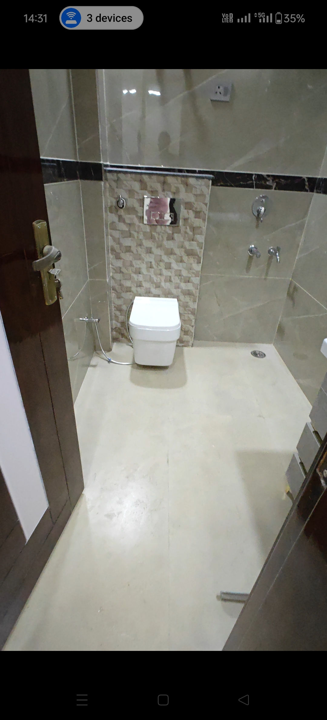 Bathroom in 3 bhk Builder Floor