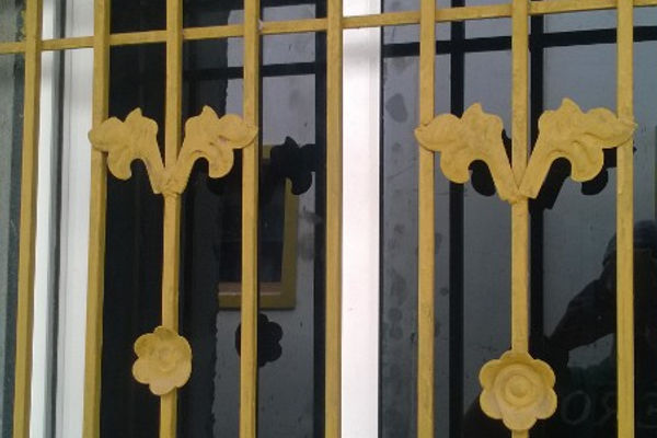 slider image